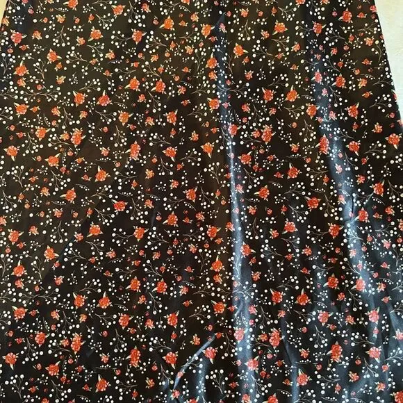 Pink VS Collab Knit Riot Floral Print Satin Skirt - Picture 2 of 3